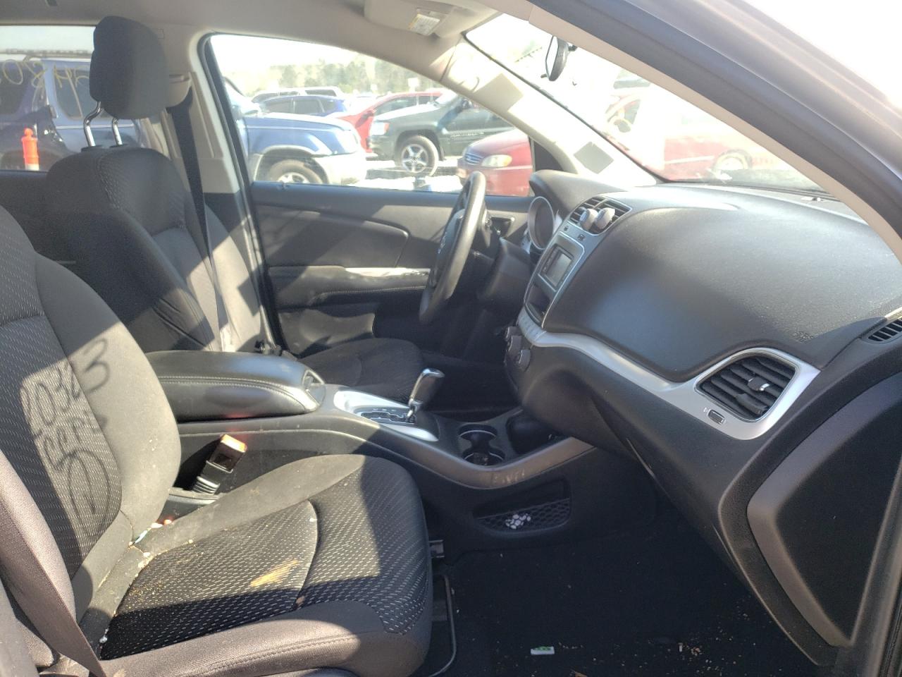 Photo 5 from auction – 2017 DODGE JOURNEY SE with VIN 3C4PDCAB2HT617452