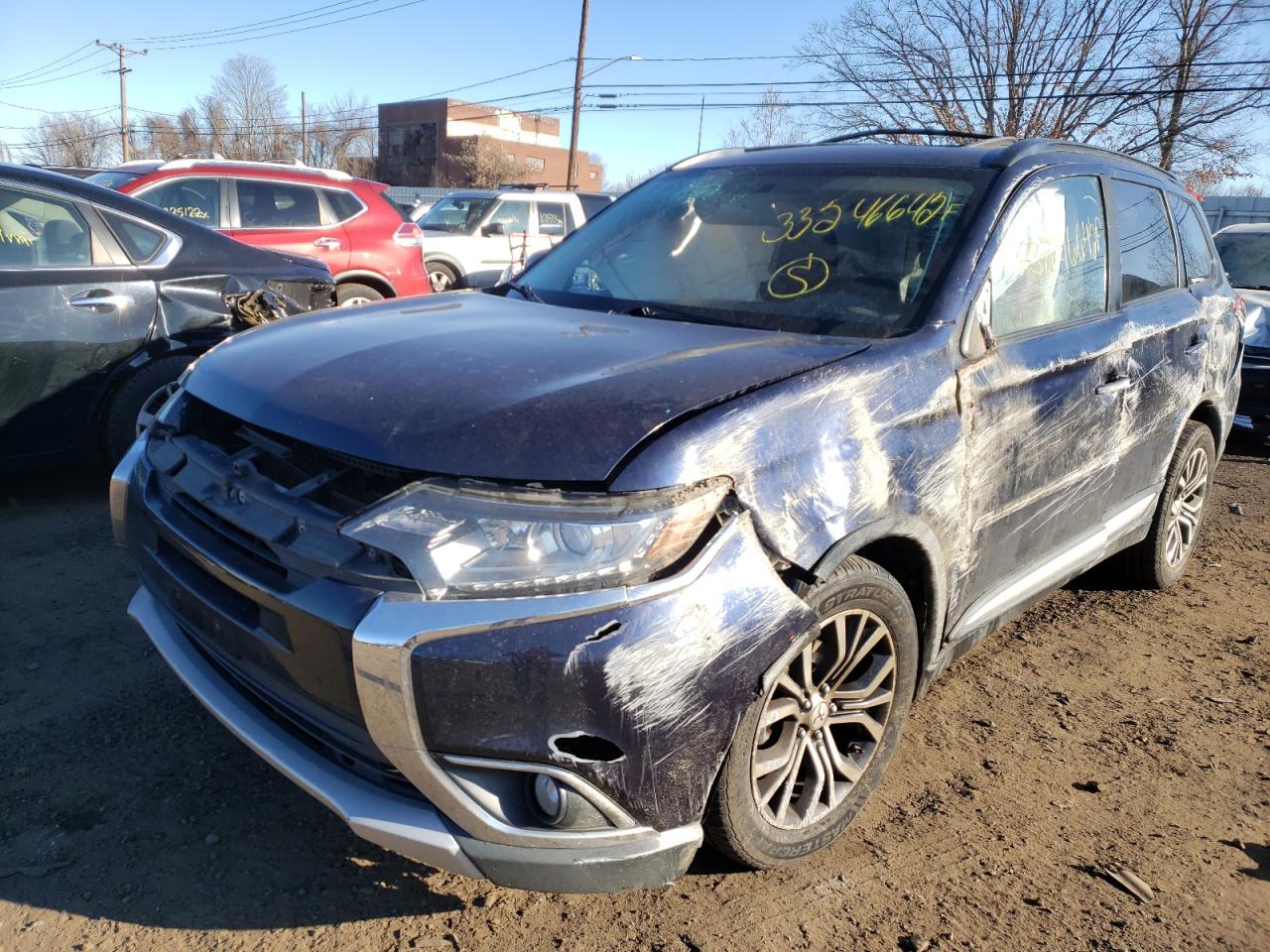 Photo 2 from auction – 2016 MITSUBISHI OUTLANDER with VIN JA4AZ3A37GZ037096