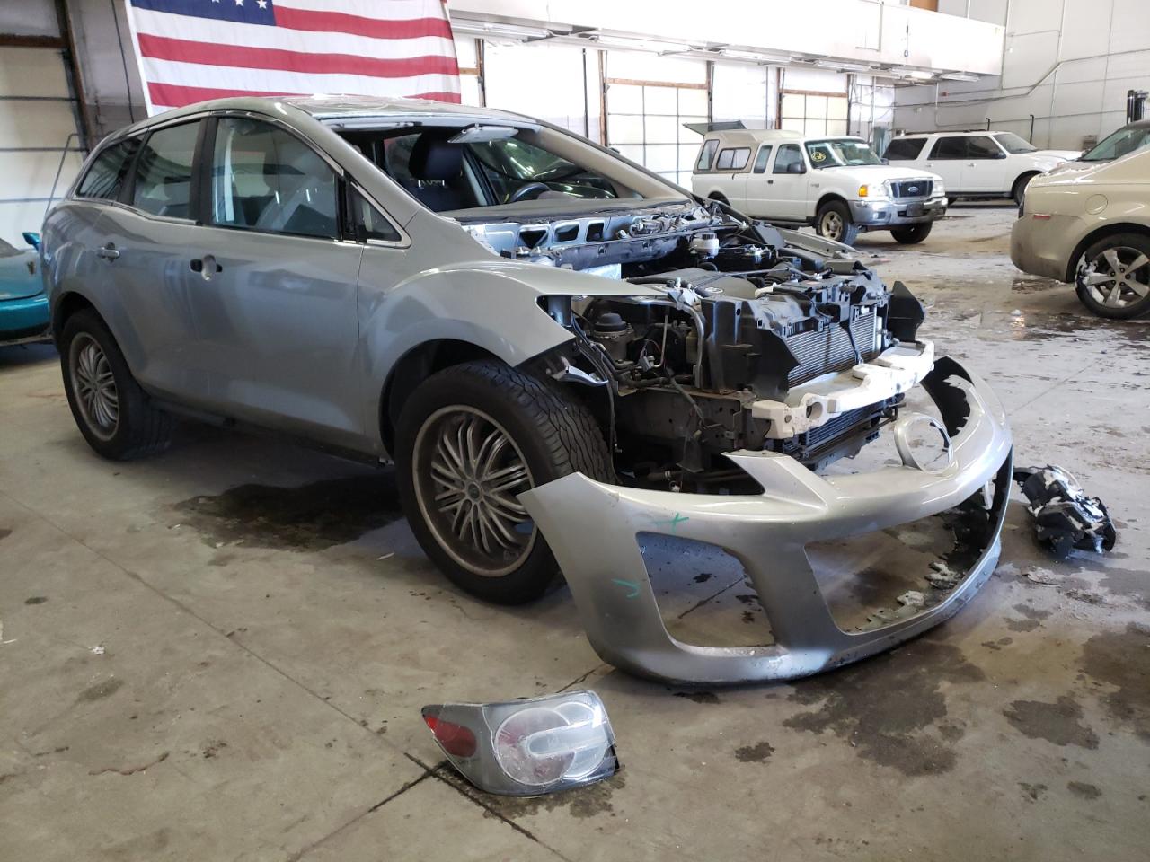 MAZDA CX-7 2011 with VIN JM3ER2A59B0359777 - Photo from auction
