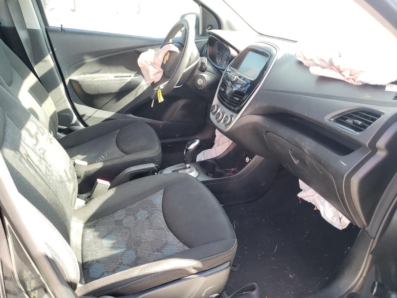 Photo 5 from auction – 2018 CHEVROLET SPARK LS with VIN KL8CB6SA6JC469859