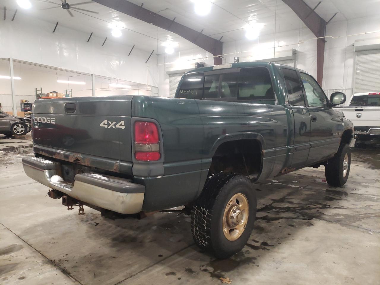 Photo 9 from auction – 2002 DODGE RAM 2500 with VIN 3B7KF23ZX2M260211