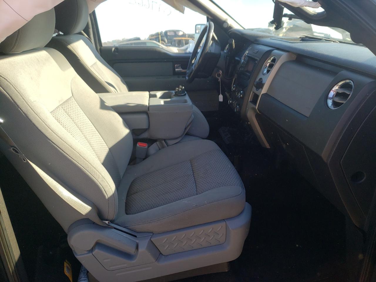 Photo 5 from auction – 2013 FORD F150 SUPER with VIN 1FTFW1EF3DKD30981