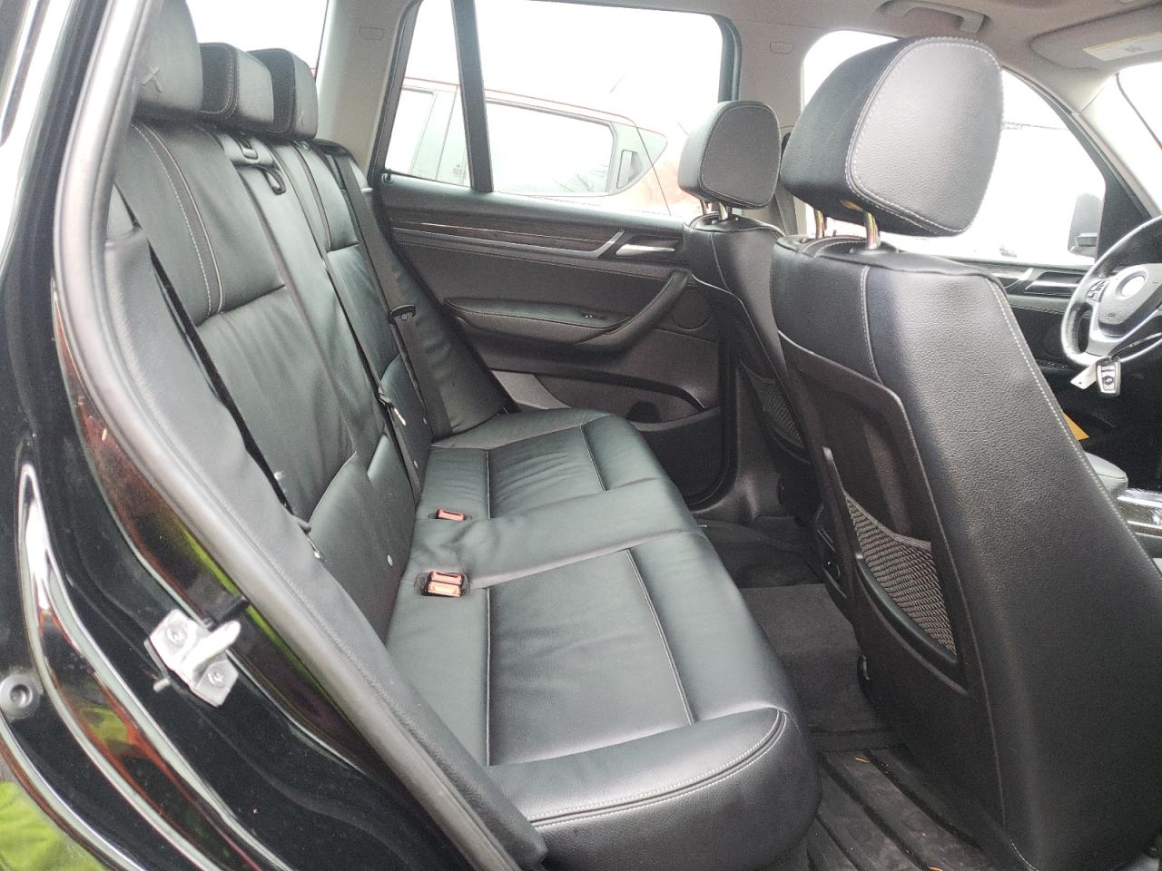 Photo 6 from auction – 2016 BMW X3 XDRIVE2 with VIN 5UXWX9C56G0D69622