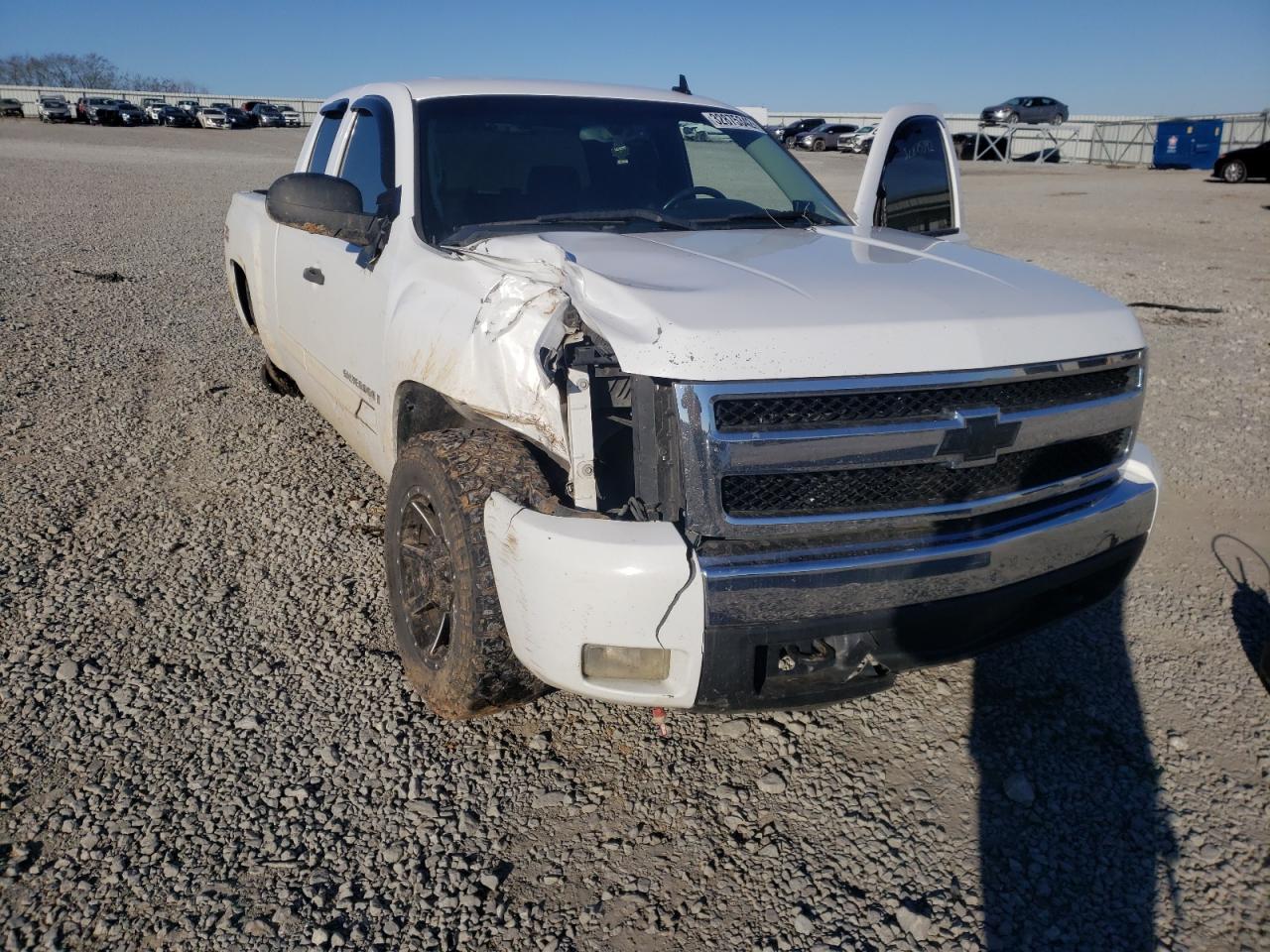 Photo 9 from auction – 2007 CHEVROLET SILVERADO with VIN 2GCEK190571675334