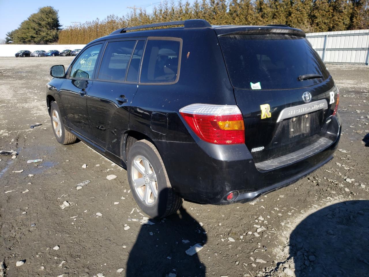 Photo 3 from auction – 2010 TOYOTA HIGHLANDER with VIN 5TDBK3EH8AS023124