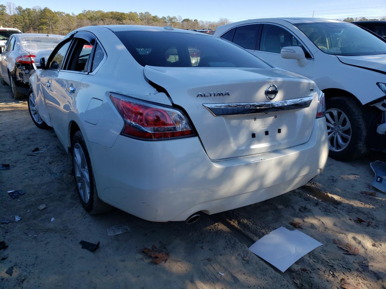 Photo 3 from auction – 2015 NISSAN ALTIMA 2.5 with VIN 1N4AL3AP6FC157456