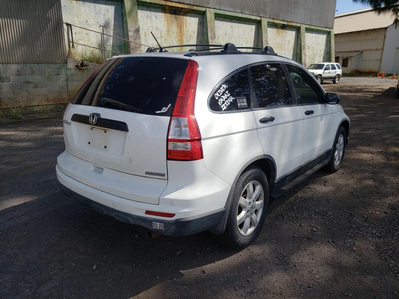 Photo 4 from auction – 2011 HONDA CR-V SE with VIN 5J6RE3H40BL015675