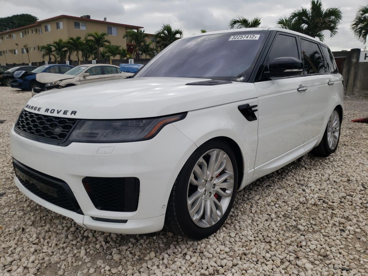 Photo 2 from auction – 2018 LAND ROVER RANGE ROVE with VIN SALWV2SV2JA401599