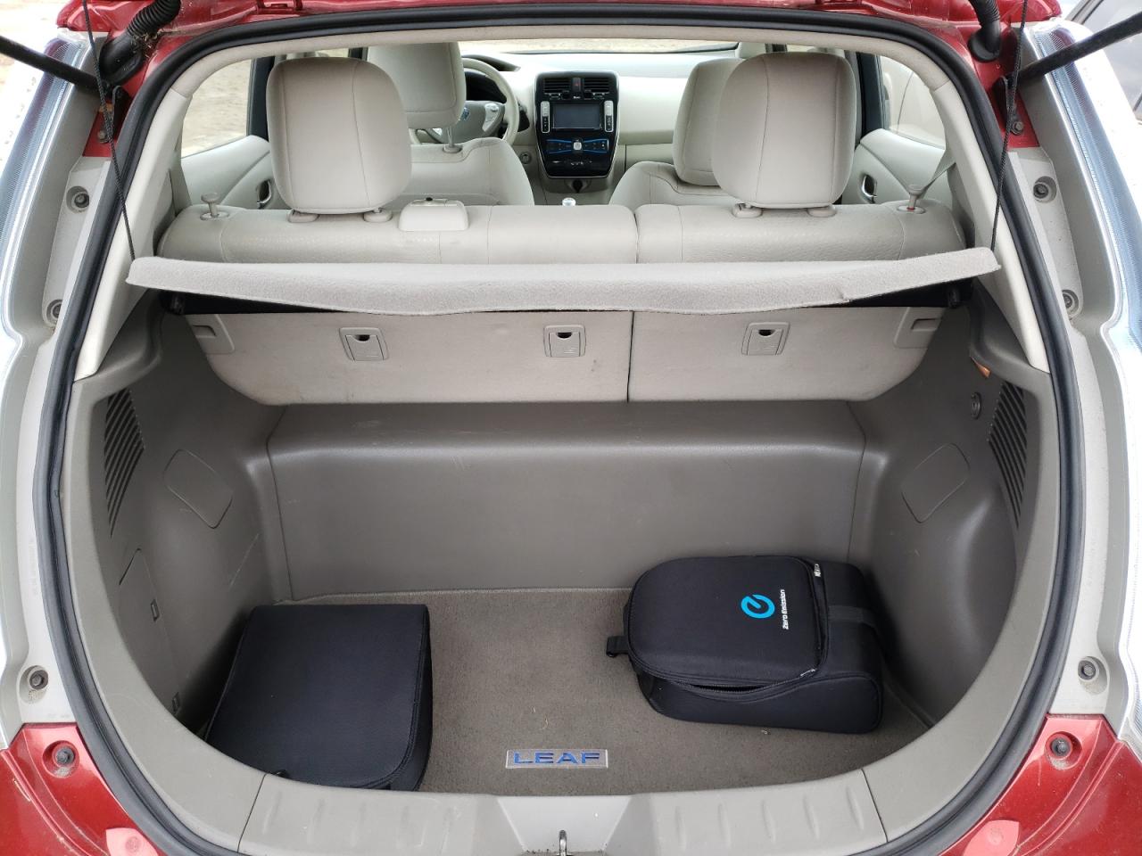 Photo 9 from auction – 2012 NISSAN LEAF SV with VIN JN1AZ0CP8CT022174