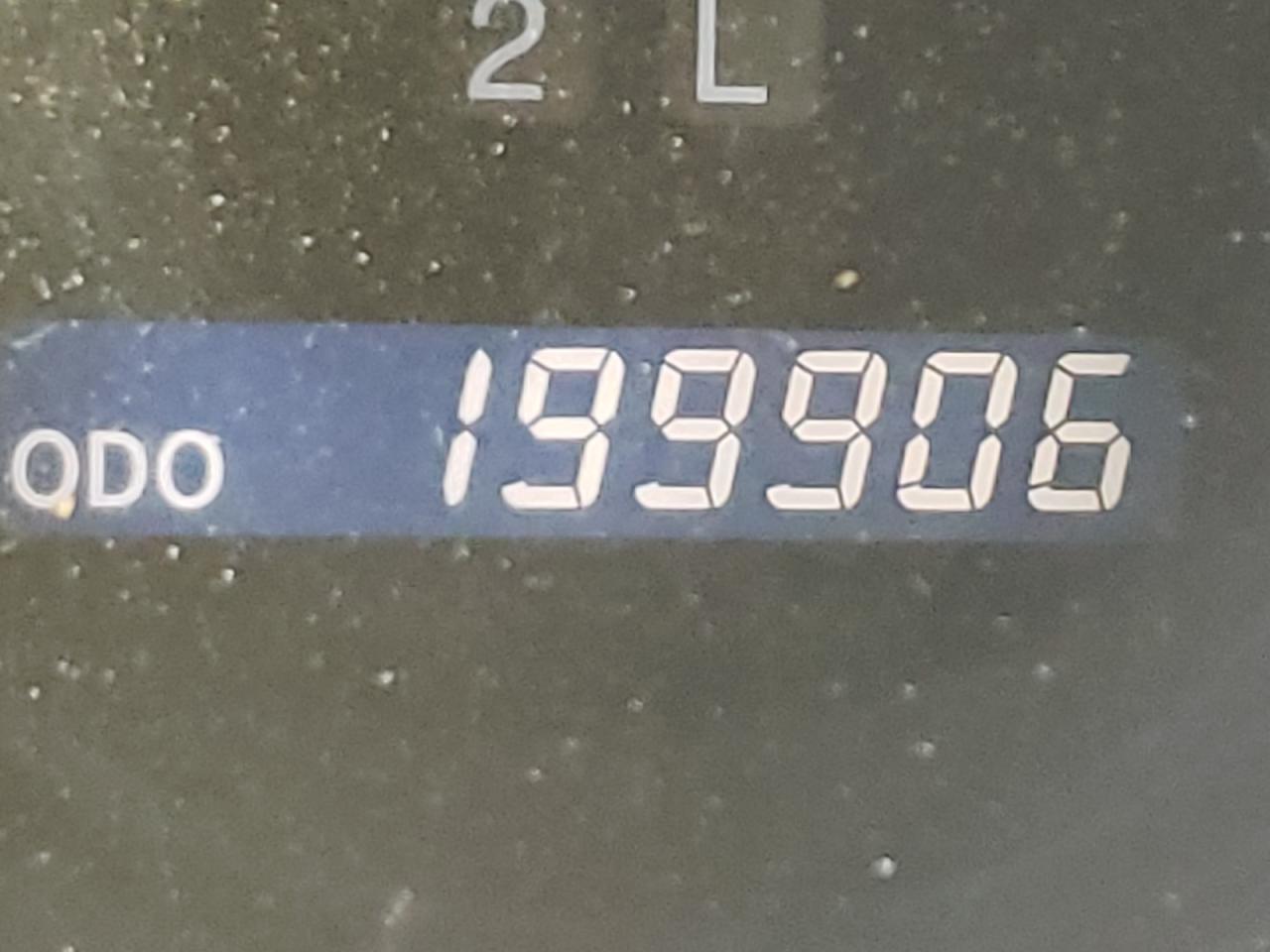Photo 8 from auction – 2004 LEXUS ES300H with VIN JTHBA30G845046123