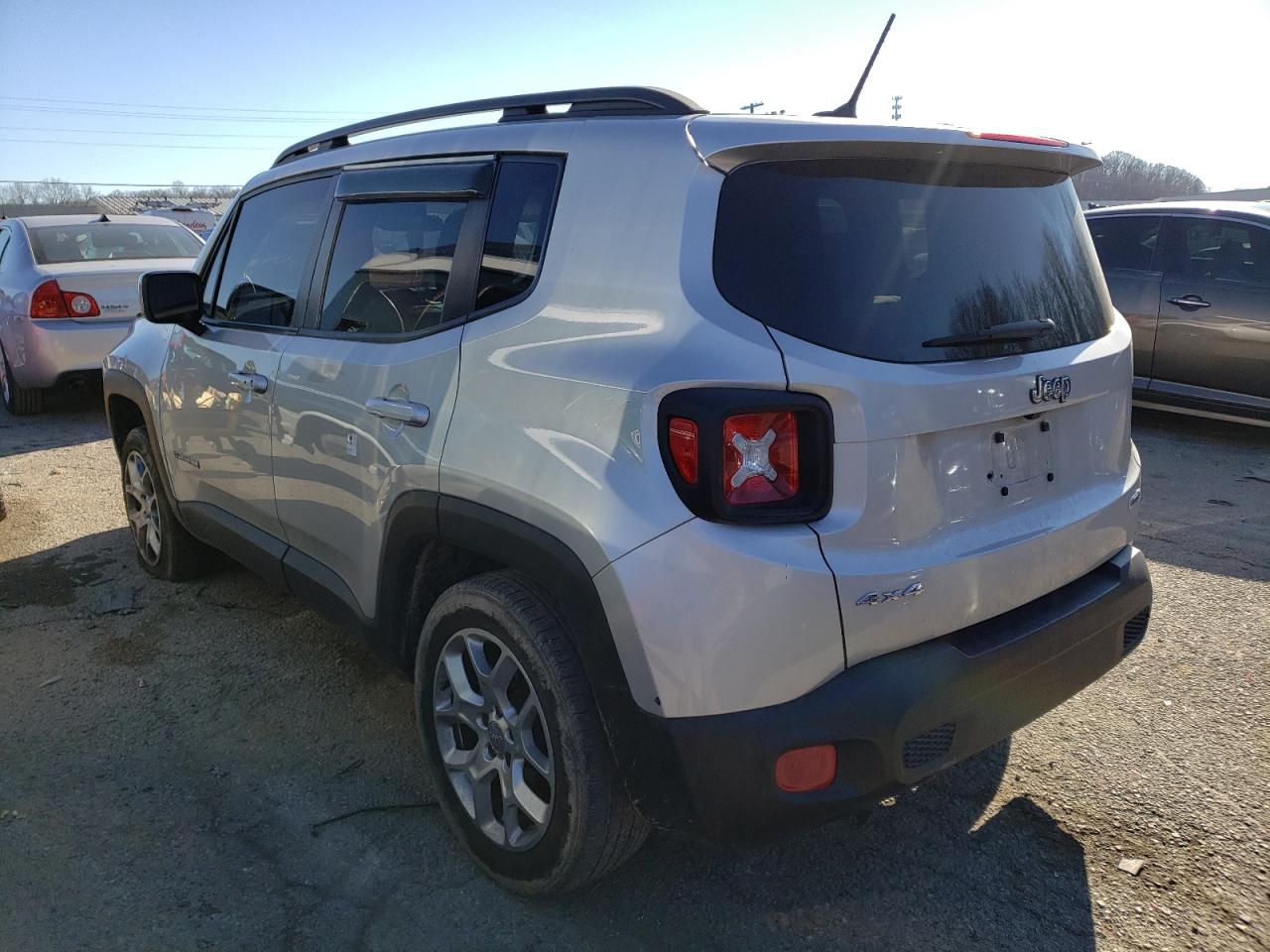 Photo 3 from auction – 2015 JEEP RENEGADE L with VIN ZACCJBBT0FPB67213