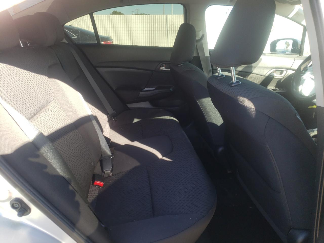 Photo 6 from auction – 2014 HONDA CIVIC LX with VIN 19XFB2F52EE267383