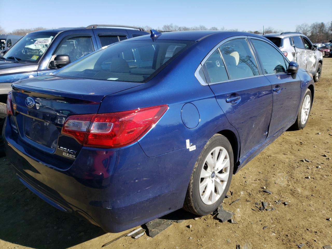 Photo 4 from auction – 2016 SUBARU LEGACY 2.5 with VIN 4S3BNAF64G3051778