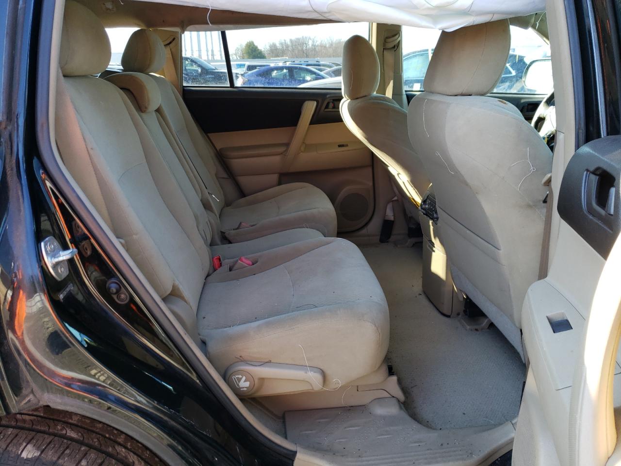 Zdjęcie 6 z aukcji – 2010 TOYOTA HIGHLANDER z VIN 5TDBK3EH8AS023124