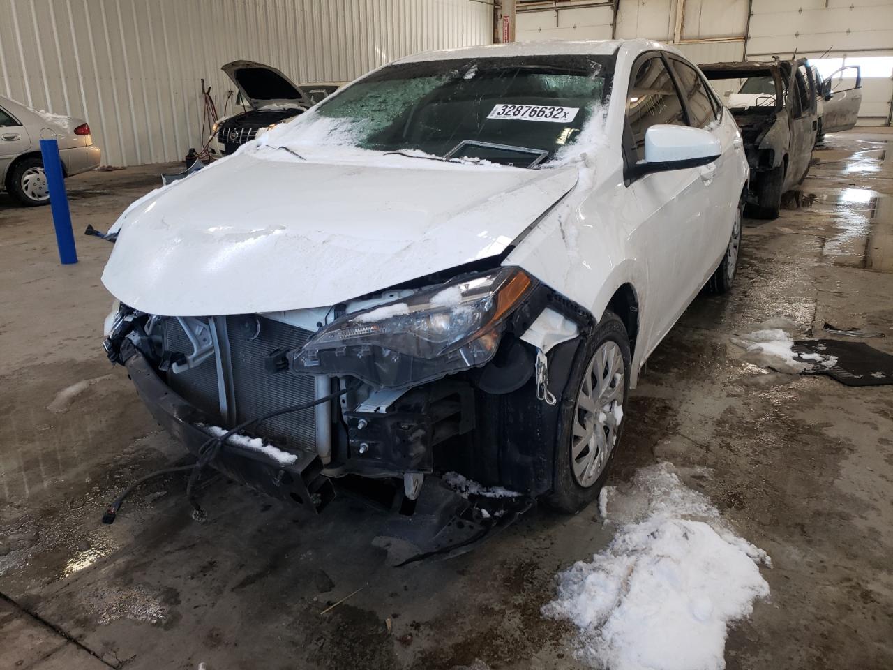 Photo 2 from auction – 2018 TOYOTA COROLLA L with VIN 5YFBURHE5JP830806