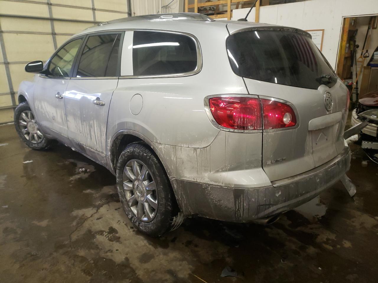 Photo 3 from auction – 2011 BUICK ENCLAVE CX with VIN 5GAKVCEDXBJ205962