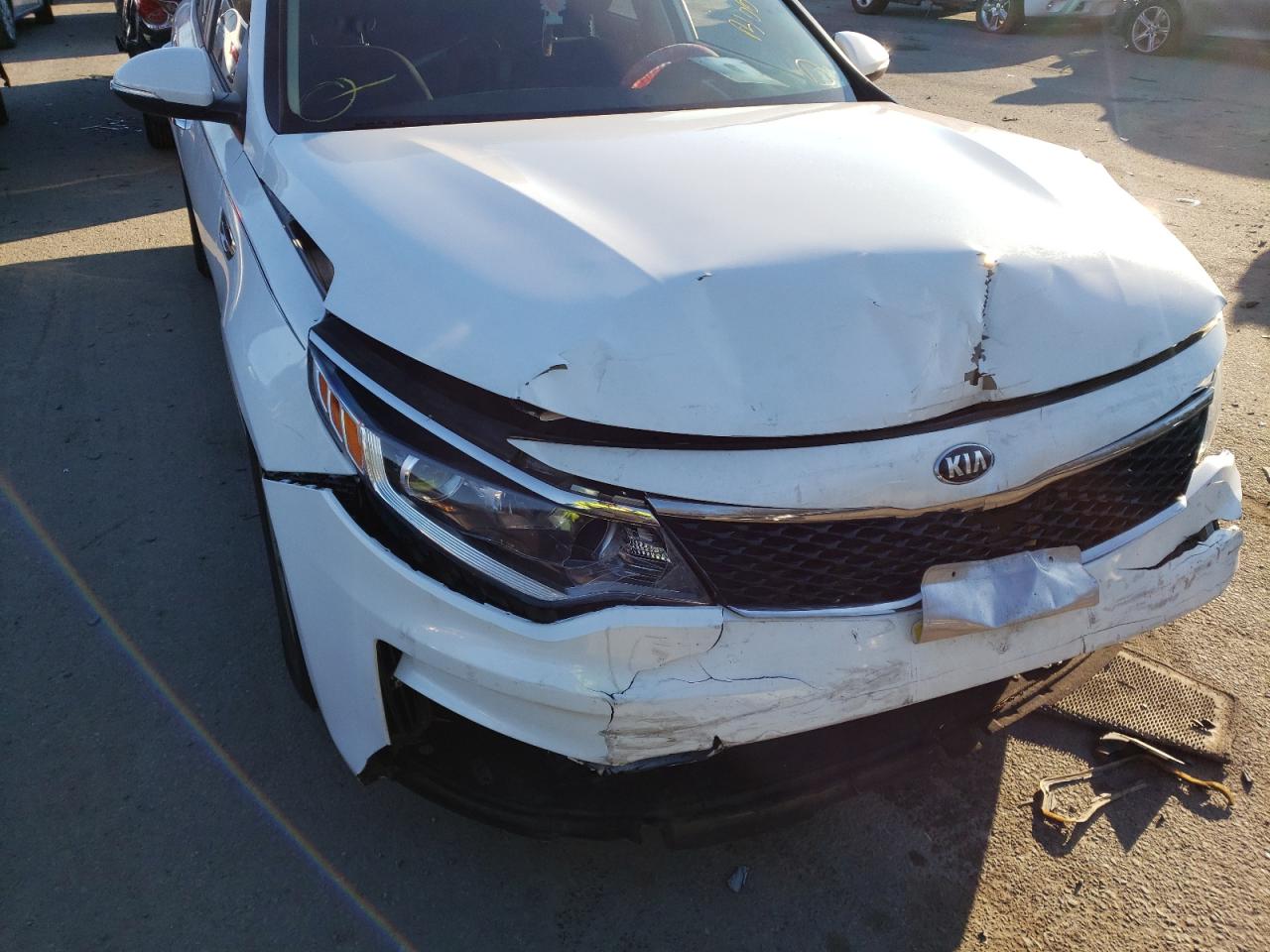 Photo 9 from auction – 2016 KIA OPTIMA LX with VIN 5XXGT4L37GG055928