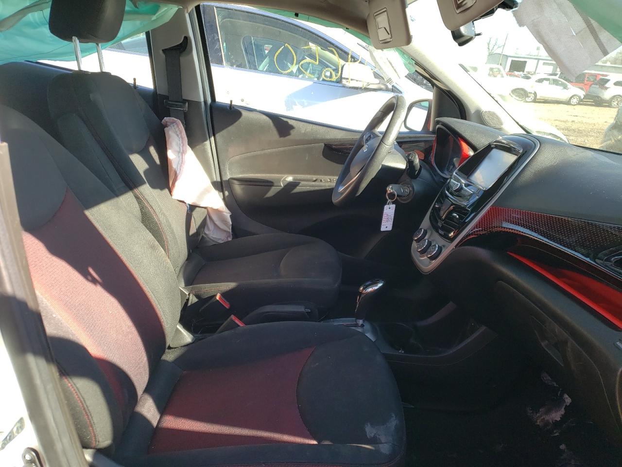 Photo 5 from auction – 2016 CHEVROLET SPARK 1LT with VIN KL8CD6SA7GC633610