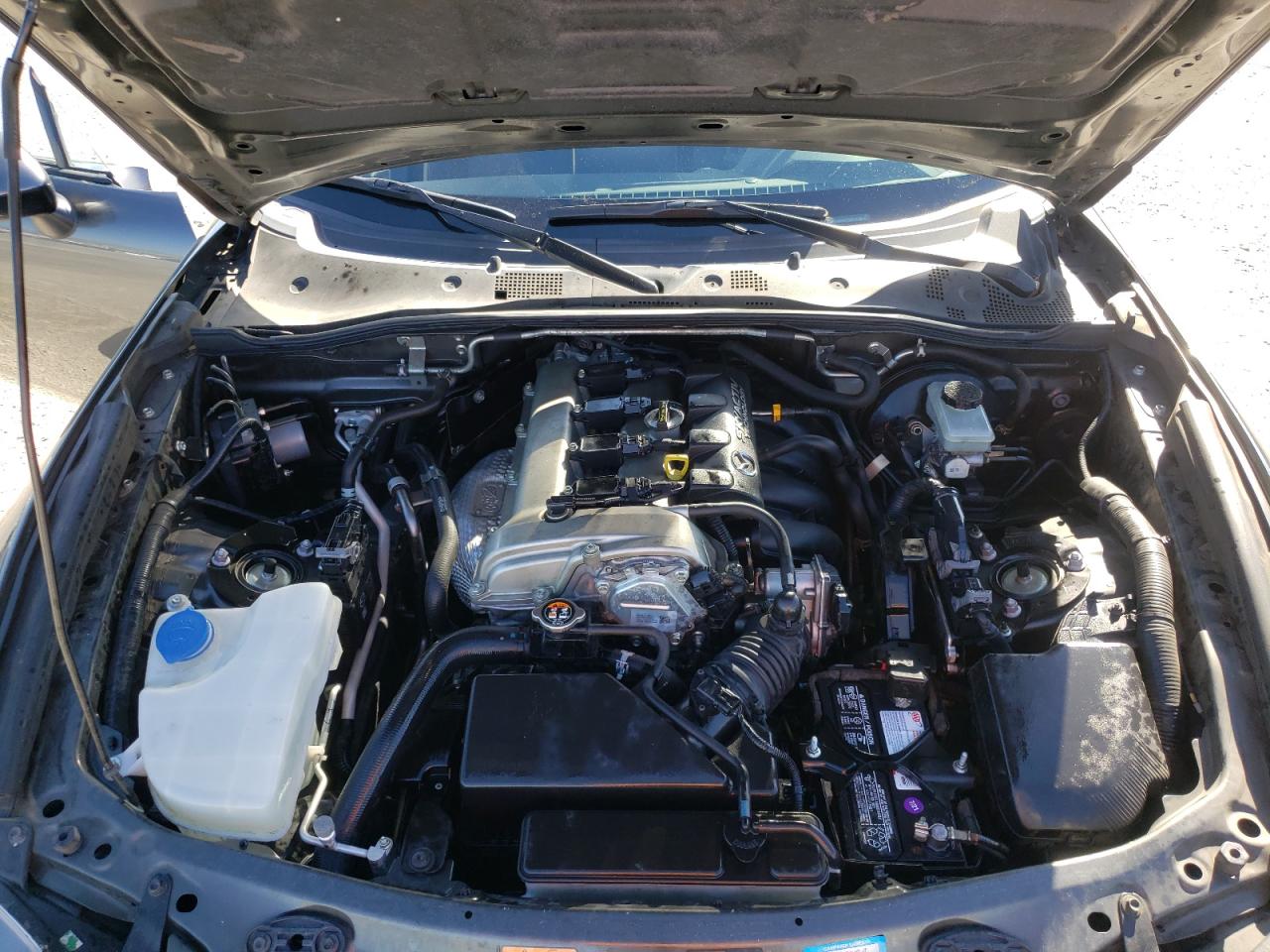 Photo 7 from auction – 2017 MAZDA MX-5 MIATA with VIN JM1NDAM77H0101491