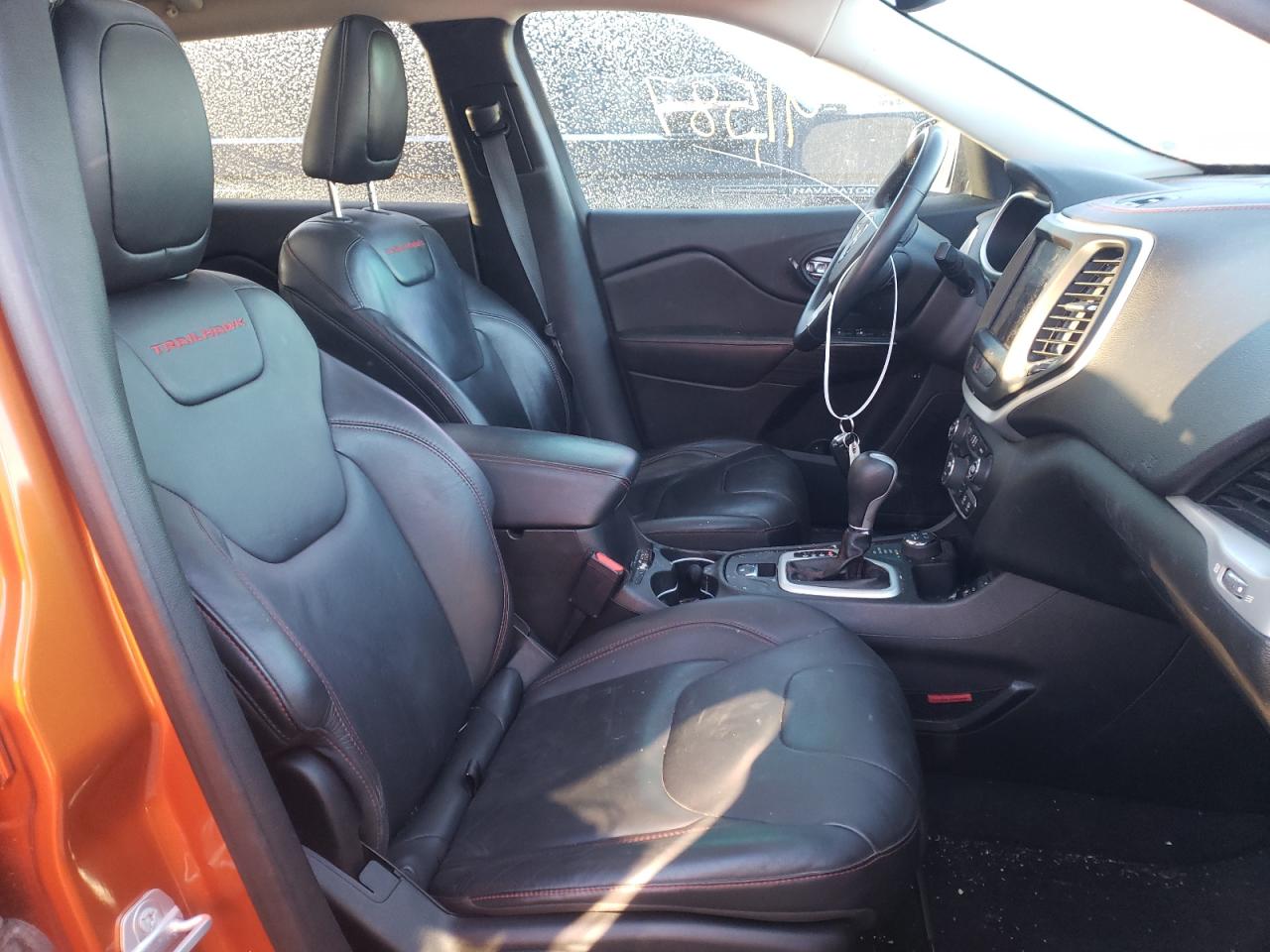 Photo 5 from auction – 2015 JEEP CHEROKEE T with VIN 1C4PJMBS5FW699424