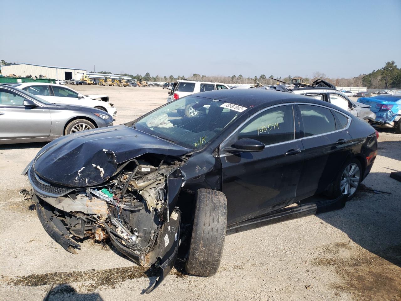 Photo 2 from auction – 2015 CHRYSLER 200 LIMITE with VIN 1C3CCCAB4FN710900