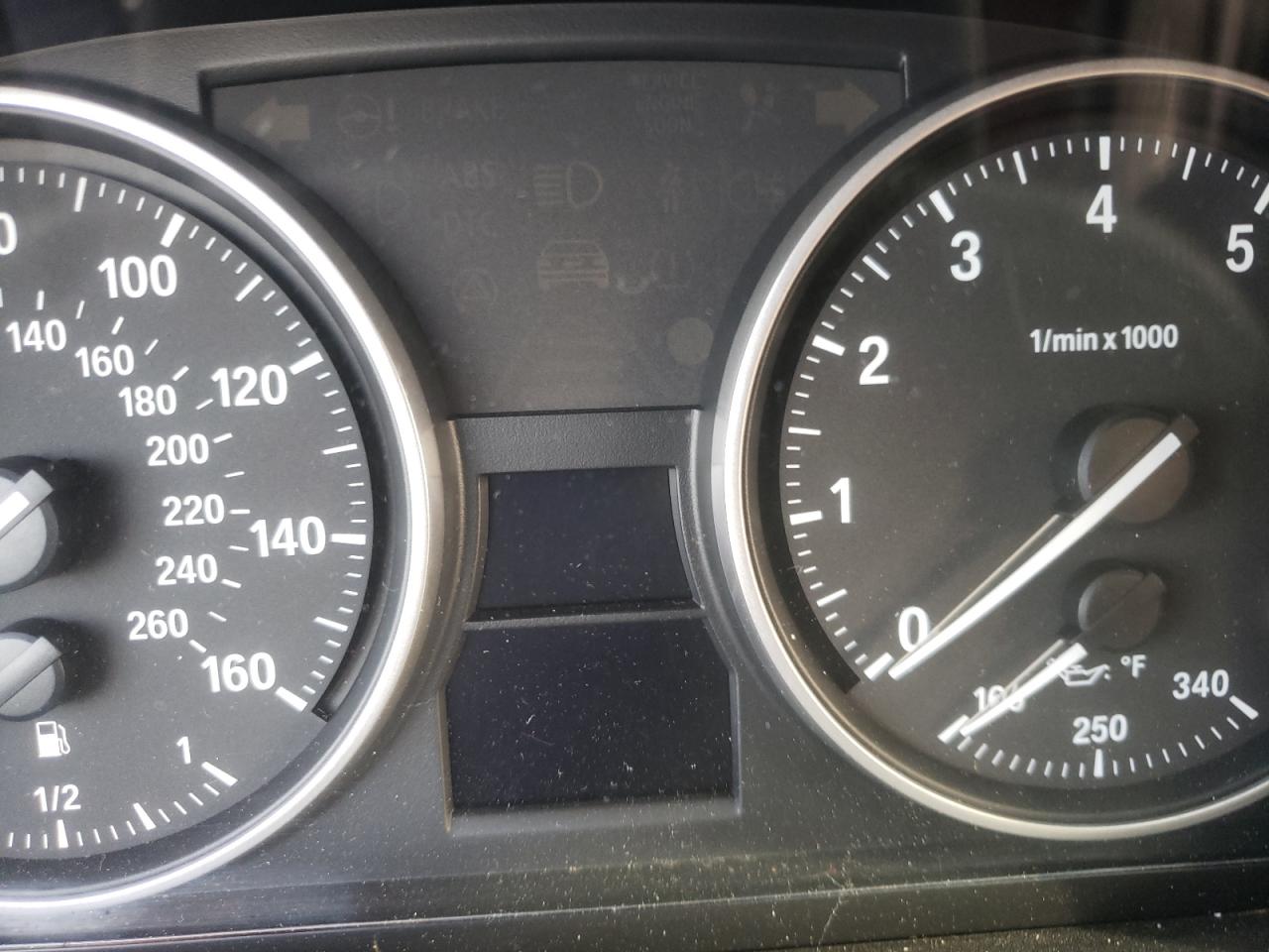 صورة رقم 8 من المزاد - 2011 BMW 328 I SULE مع VIN WBAKE5C52BE572981