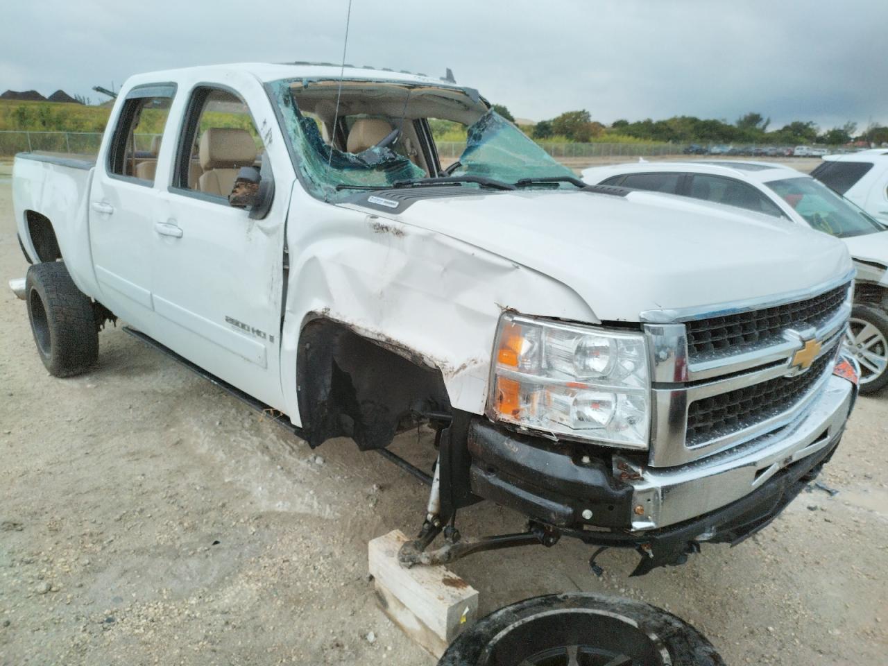 Photo 9 from auction – 2008 CHEVROLET SILVERADO with VIN 1GCHC23608F141083