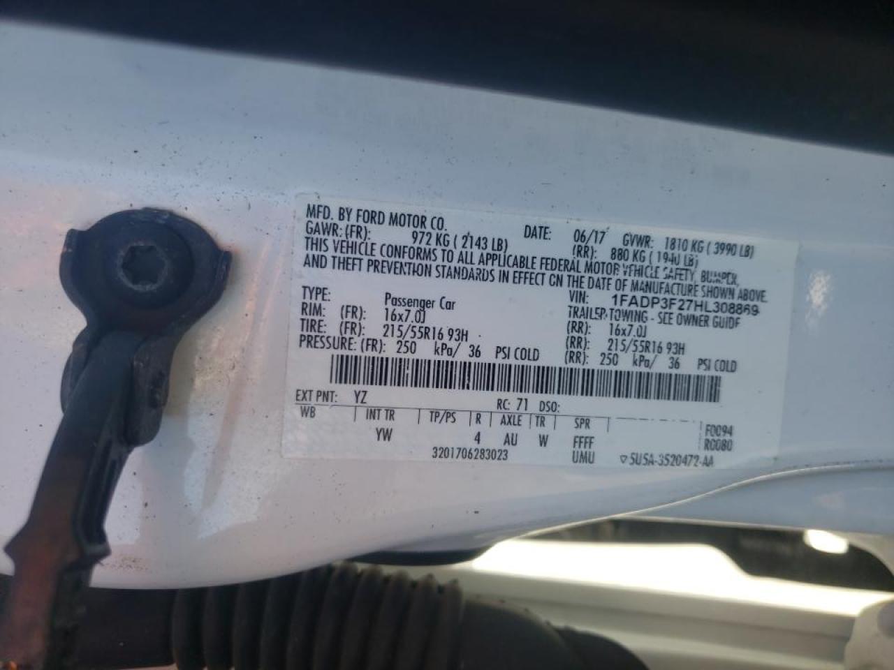 Photo 10 from auction – 2017 FORD FOCUS SE with VIN 1FADP3F27HL308869
