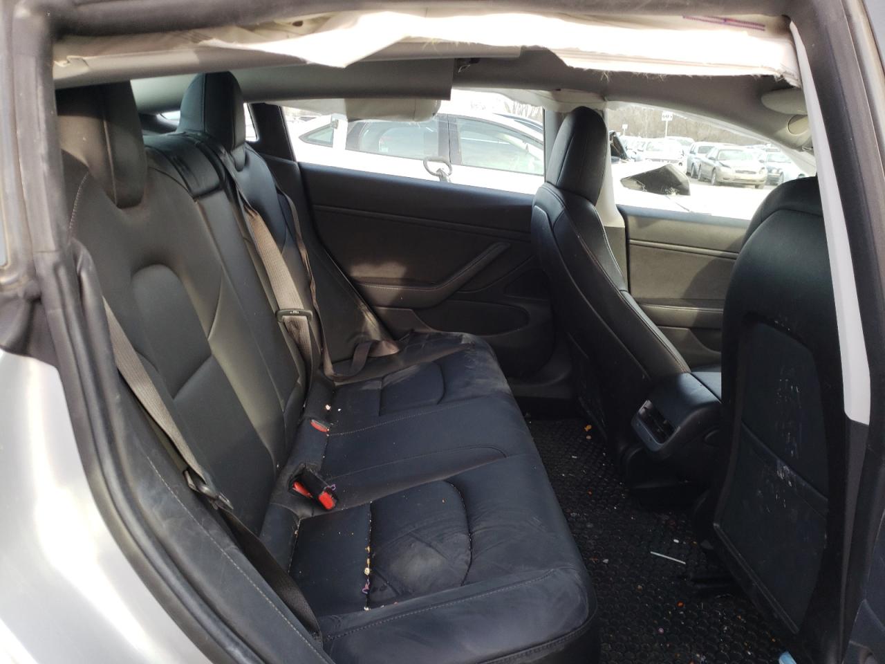 Photo 6 from auction – 2018 TESLA MODEL 3 with VIN 5YJ3E1EB0JF117045