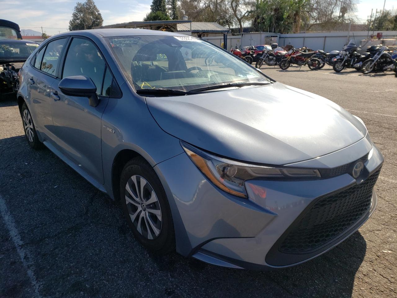 Photo 1 from auction – 2021 TOYOTA COROLLA LE with VIN JTDEAMDE2MJ027779