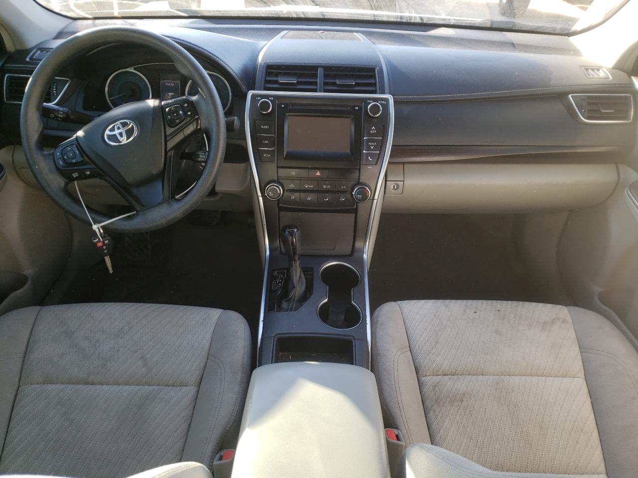 Photo 9 from auction – 2016 TOYOTA CAMRY LE with VIN 4T4BF1FK2GR559124
