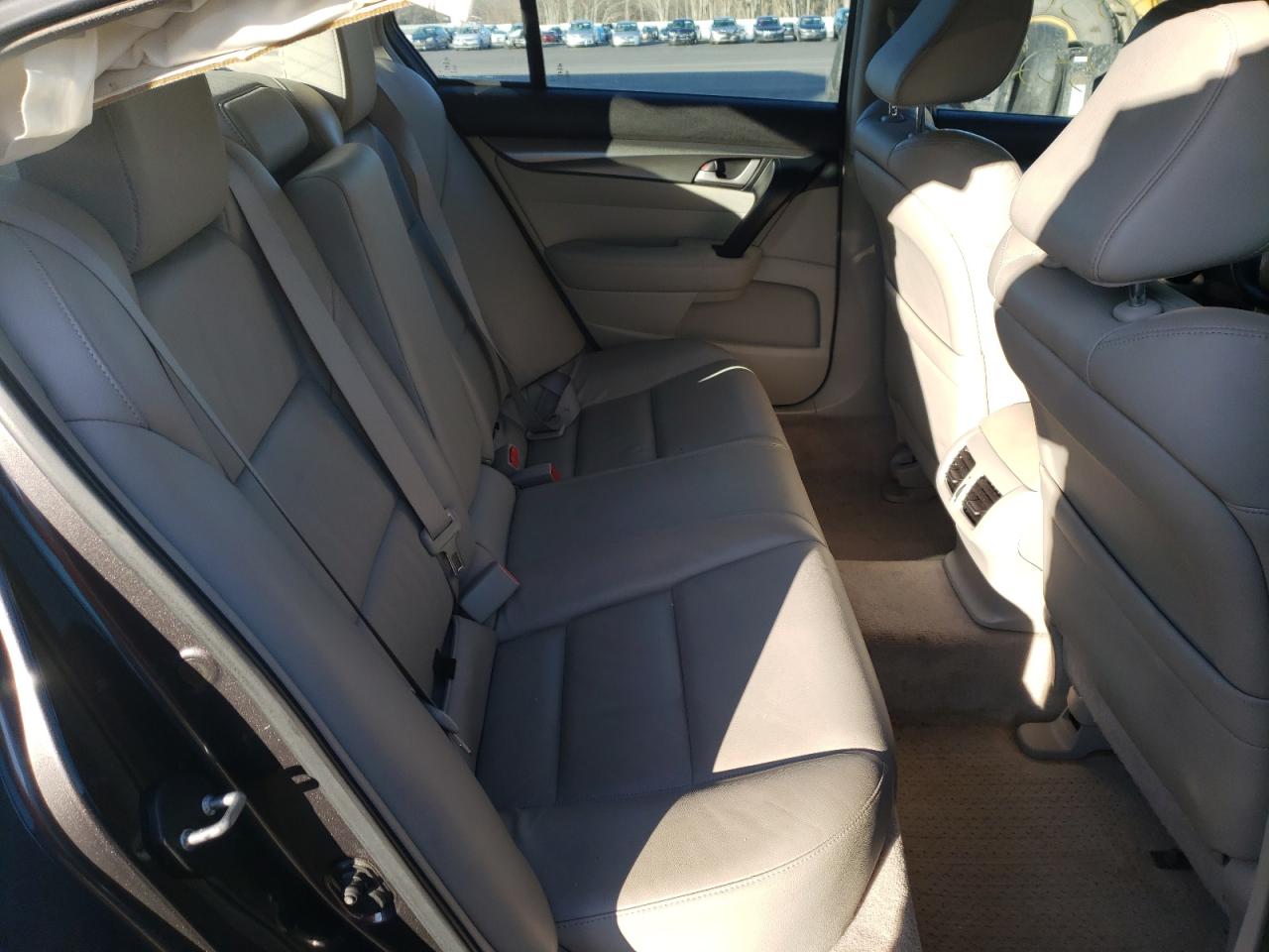 Photo 6 from auction – 2009 ACURA TL with VIN 19UUA862X9A015734