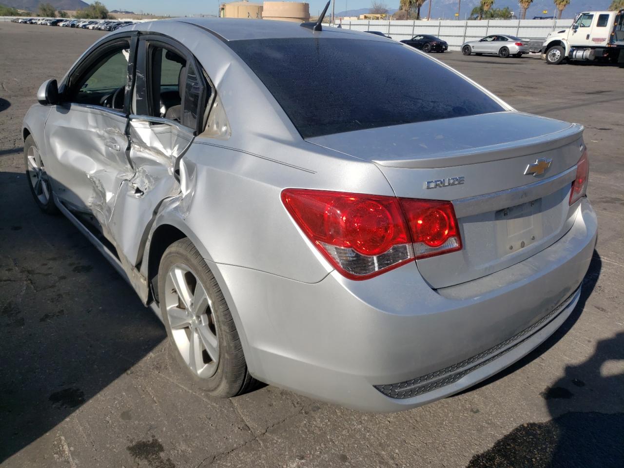 Photo 3 from auction – 2012 CHEVROLET CRUZE LT with VIN 1G1PG5SC8C7170903
