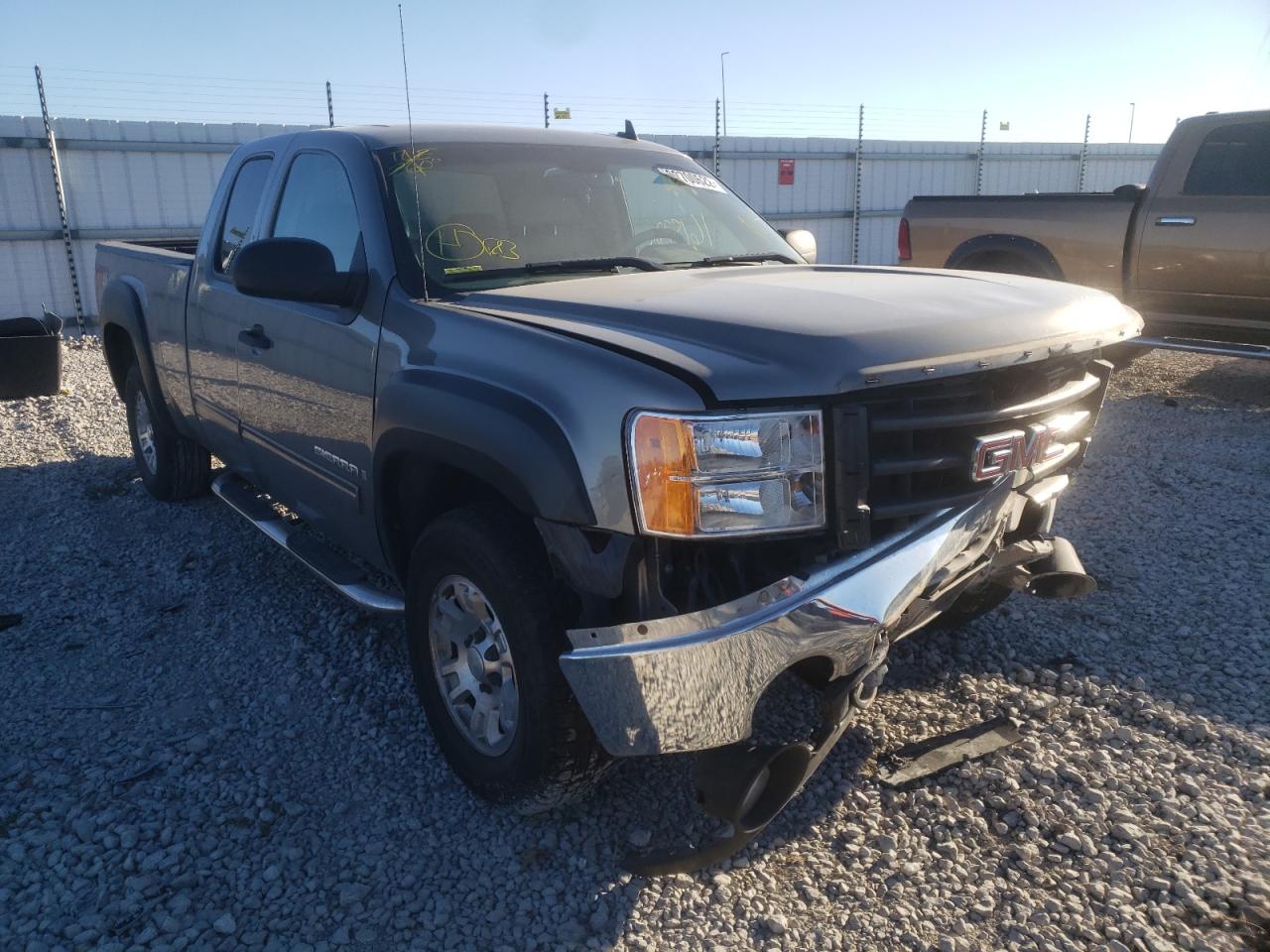 GMC SIERRA K15 2008 with VIN 2GTEK190781275048 - Photo from auction