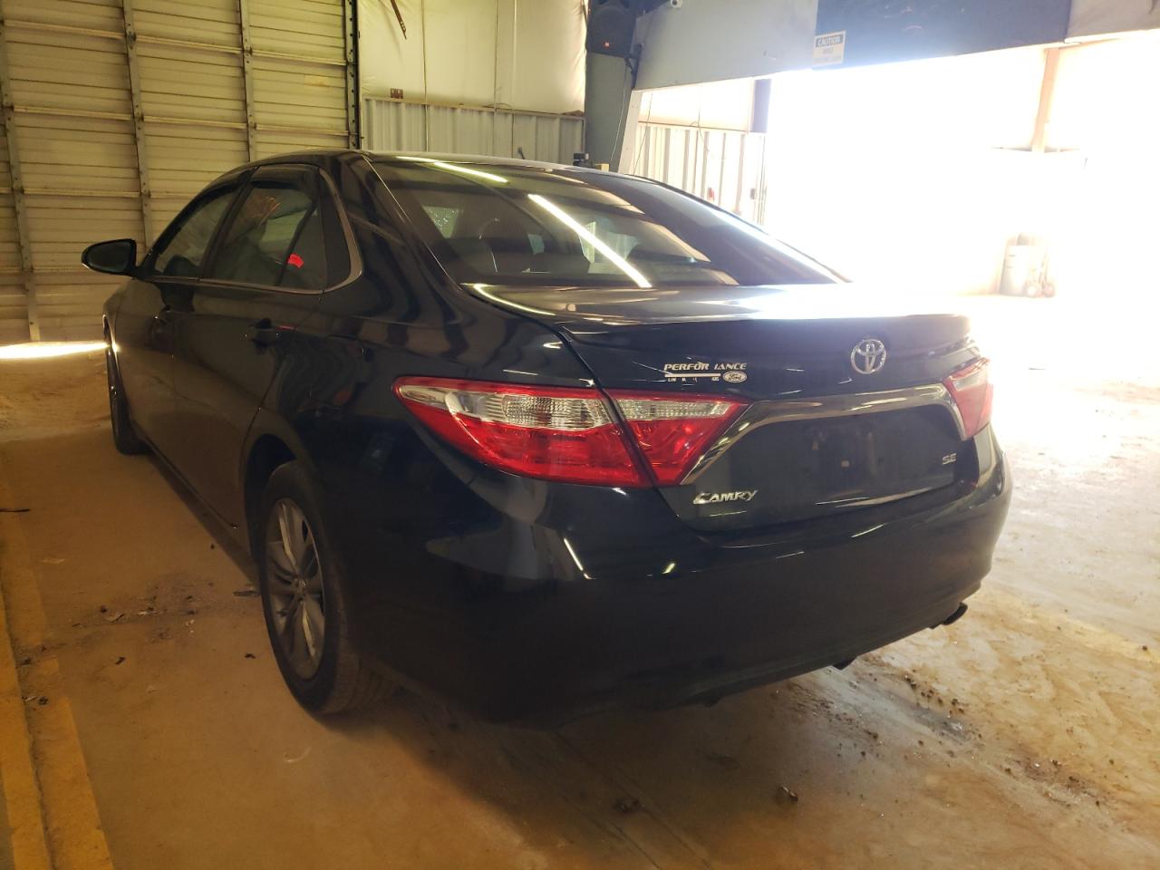 Photo 3 from auction – 2016 TOYOTA CAMRY LE with VIN 4T1BF1FK6GU552008