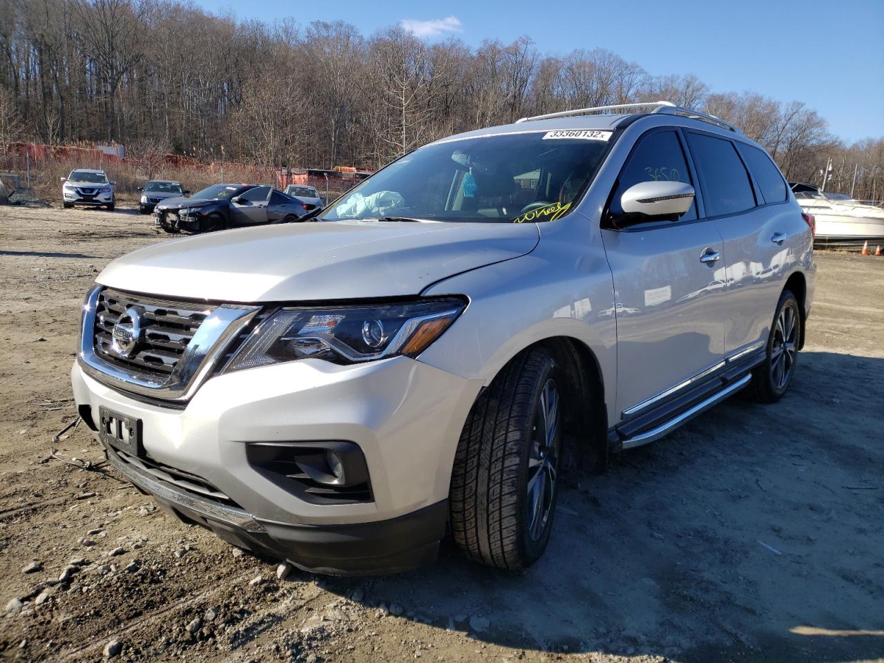Photo 2 from auction – 2019 NISSAN PATHFINDER with VIN 5N1DR2MMXKC635904
