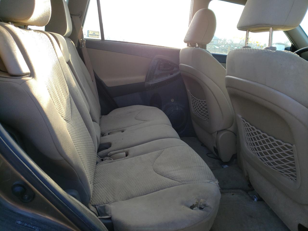 Photo 6 from auction – 2012 TOYOTA RAV4 with VIN 2T3BF4DV4CW203073