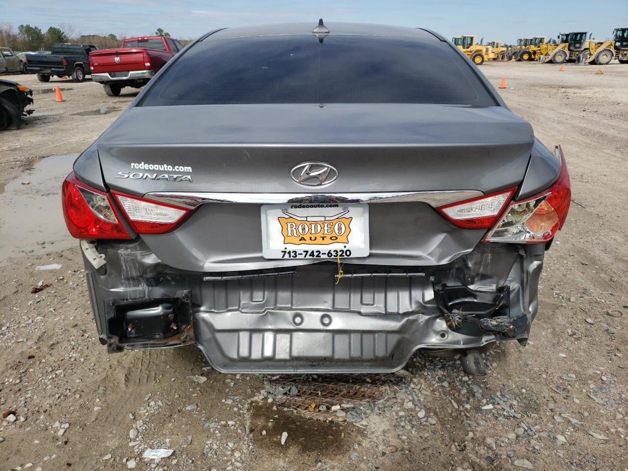 Photo 9 from auction – 2013 HYUNDAI SONATA GLS with VIN 5NPEB4AC4DH751546