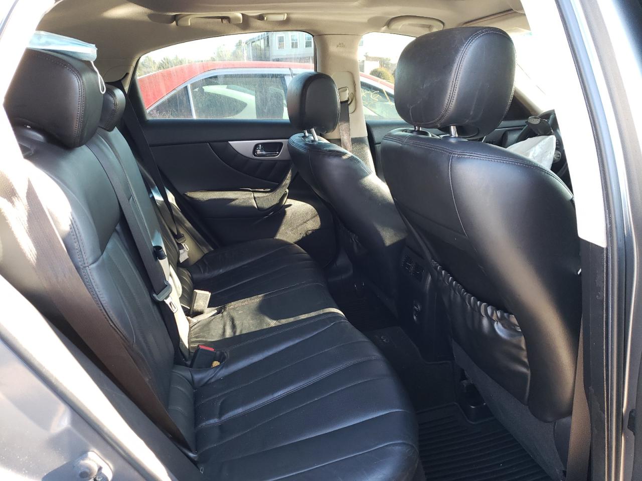 Photo 6 from auction – 2014 INFINITI QX70 with VIN JN8CS1MW4EM410445