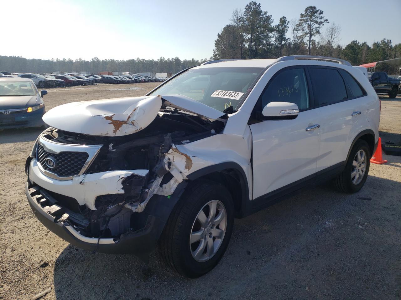 Photo 2 from auction – 2011 KIA SORENTO BA with VIN 5XYKT3A10BG160501