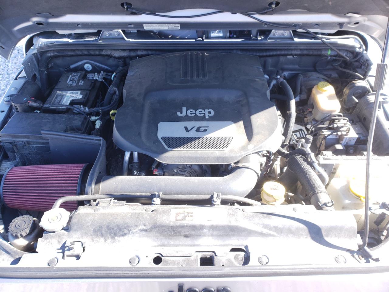 Photo 7 from auction – 2014 JEEP WRANGLER U with VIN 1C4BJWEG2EL214203