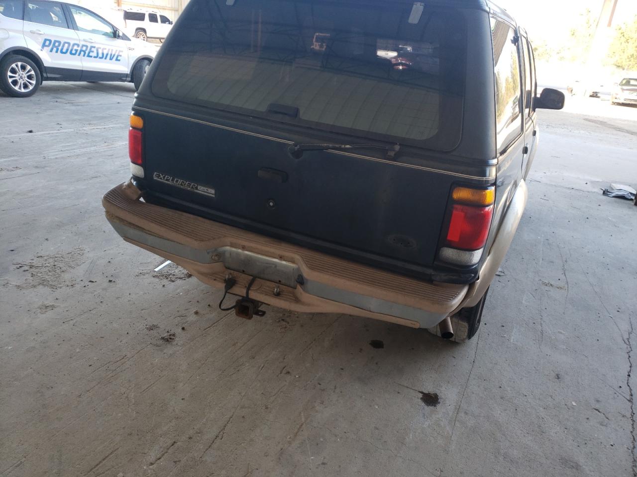 Photo 9 from auction – 1996 FORD EXPLORER with VIN 1FMDU34X9TUA48202
