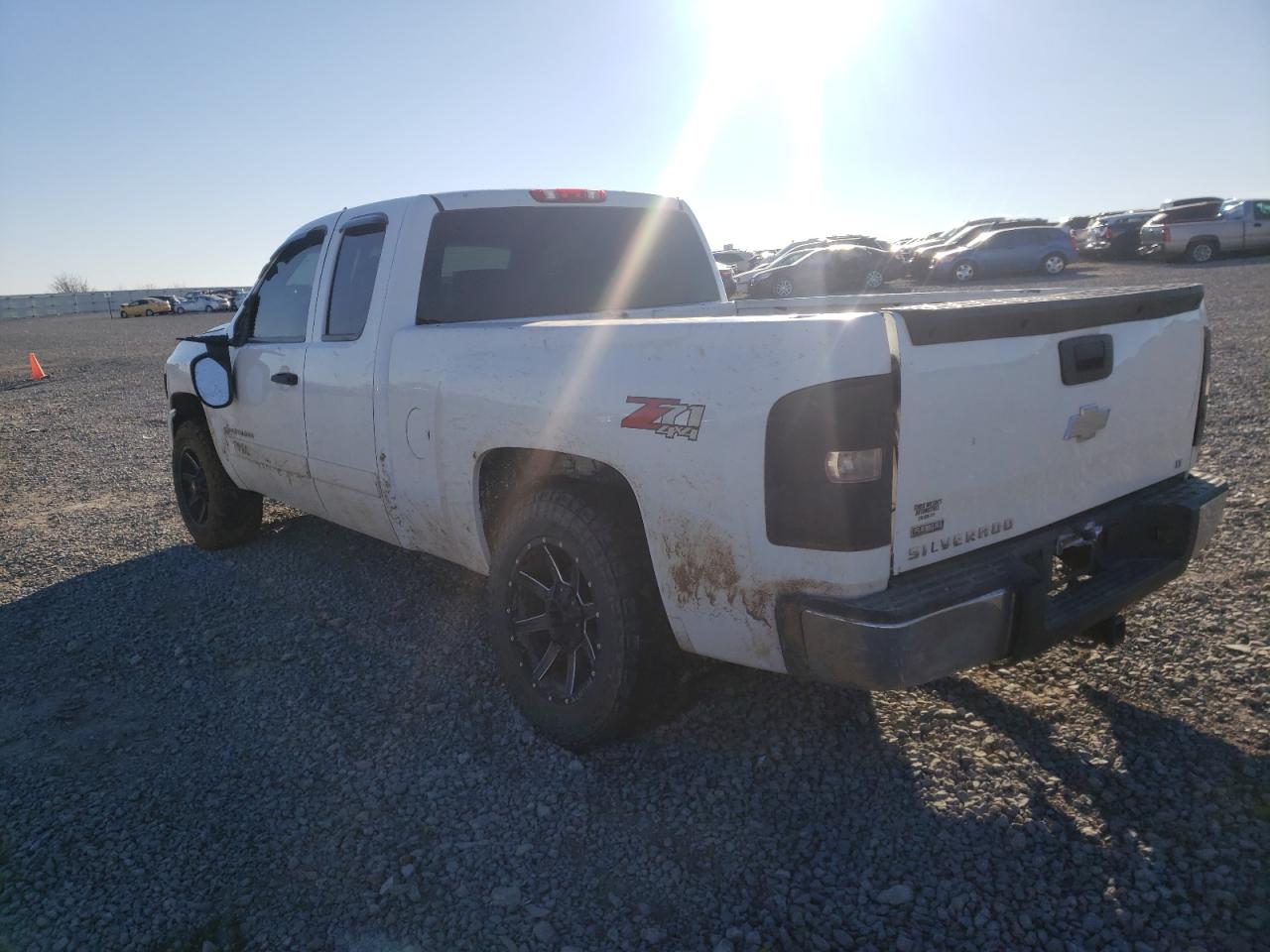 Photo 3 from auction – 2007 CHEVROLET SILVERADO with VIN 2GCEK190571675334