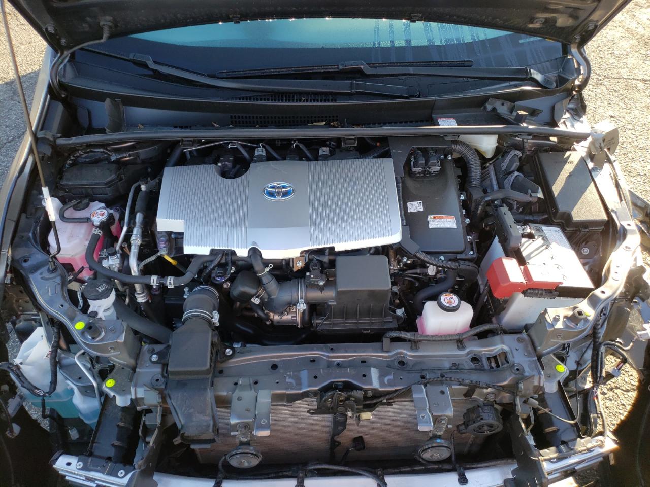 Photo 7 from auction – 2021 TOYOTA PRIUS SPEC with VIN JTDKAMFU2M3133595