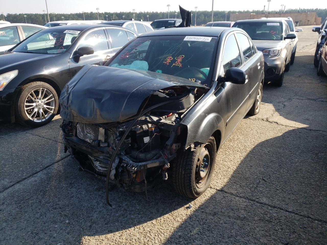 Photo 2 from auction – 2008 KIA RIO BASE with VIN KNADE123X86361015