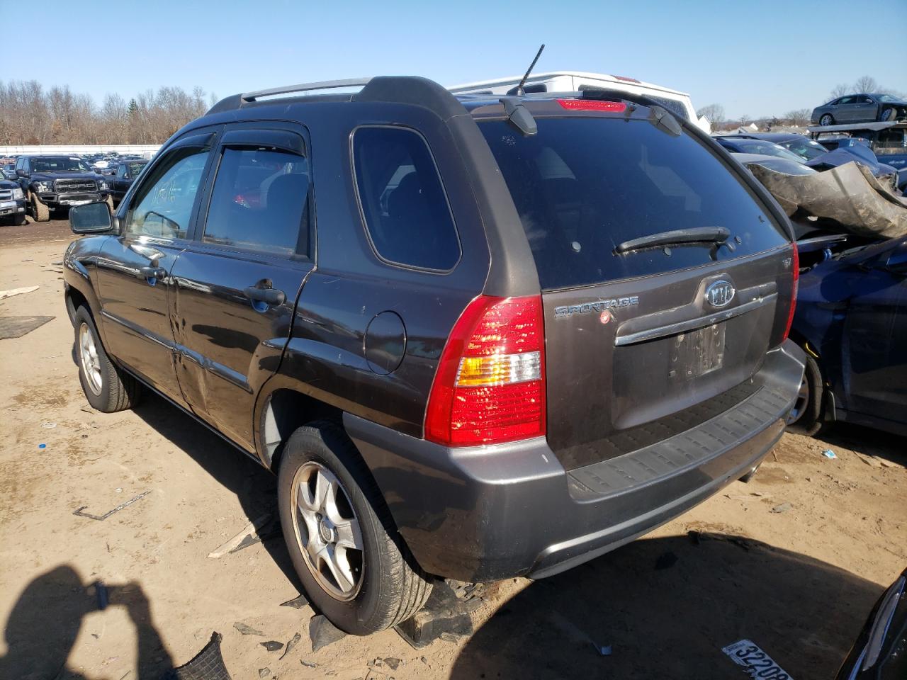 Photo 3 from auction – 2007 KIA SPORTAGE with VIN KNDJF724X77334808