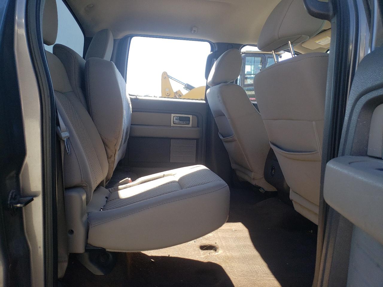 Photo 6 from auction – 2010 FORD F150 SUPER with VIN 1FTFW1EV8AFD24136