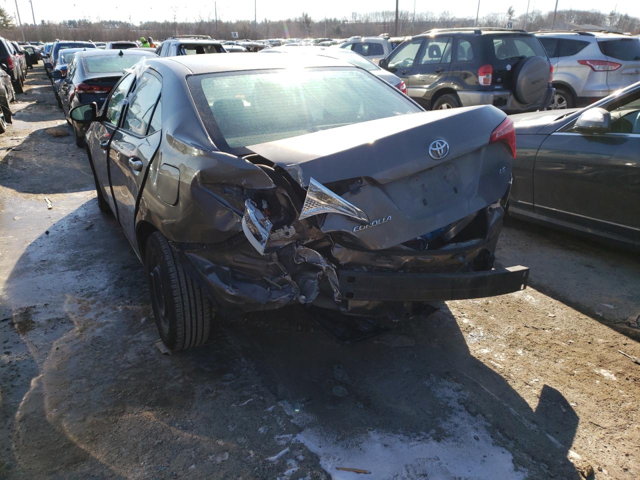 Photo 3 from auction – 2017 TOYOTA COROLLA L with VIN 2T1BURHE2HC925642