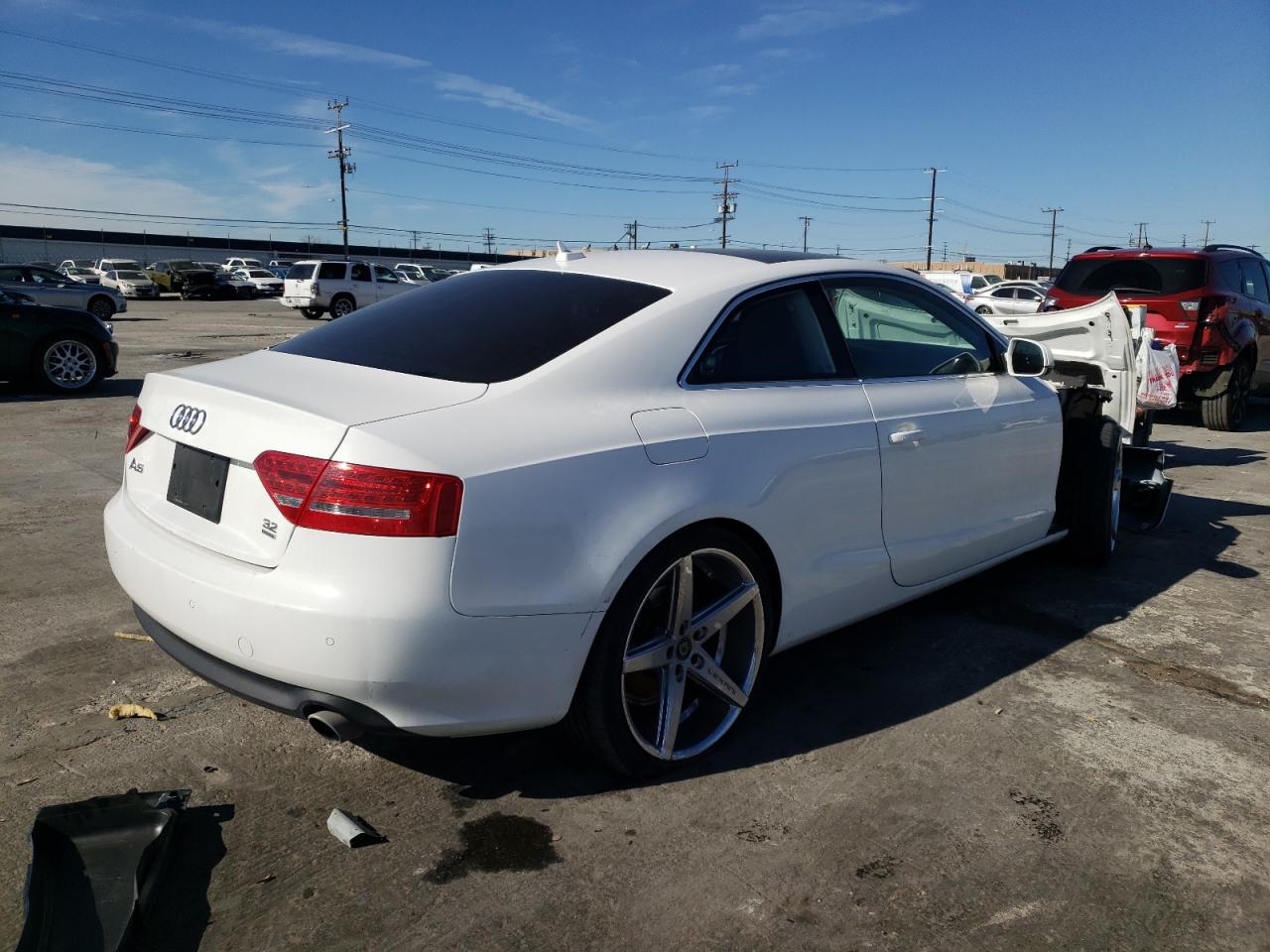 Photo 4 from auction – 2010 AUDI A5 PREMIUM with VIN WAUCKAFR0AA055270