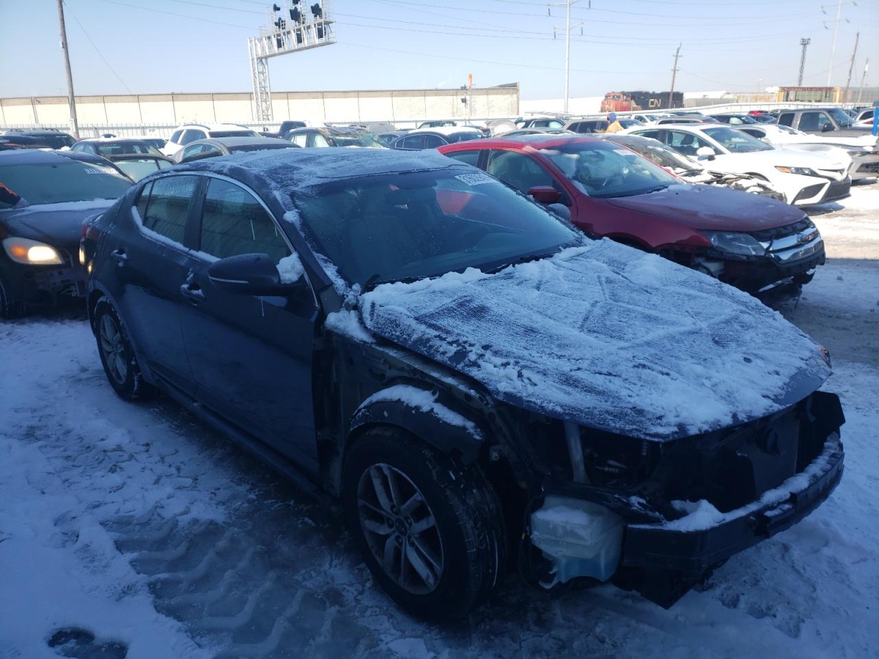 Photo 13 from auction – 2011 KIA OPTIMA LX with VIN KNAGM4A72B5108452